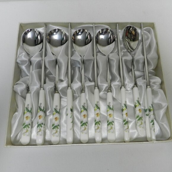 Porcelain Chopstick w/ Long Spoon Set for 5 floral green white 9" Long flatware - Picture 1 of 8